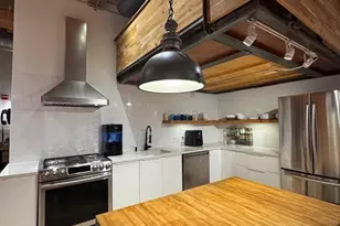 21 Wormwood St, Boston, MA 02210 - Photo 9