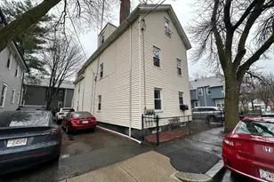 43 Lincoln St, Cambridge, MA 02141 - Photo 3