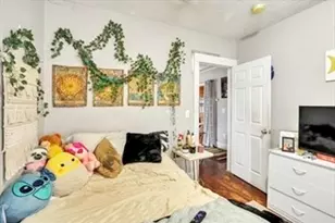 124-126 Westford Cir, Springfield, MA 01109 - Photo 9