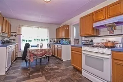 9 Carter St, Everett, MA 02149 - Photo 17