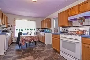 9 Carter St, Everett, MA 02149 - Photo 17