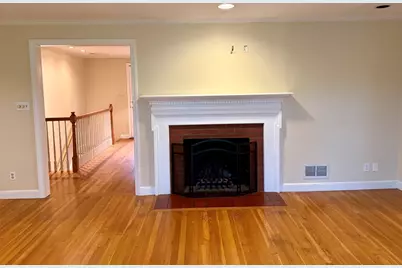 14 Lilac Circle, Wellesley, MA 02482 - Photo 7