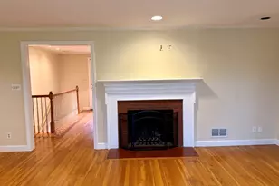 14 Lilac Cir, Wellesley, MA 02482 - Photo 7