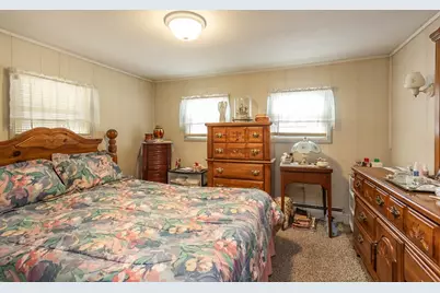 20 Madeline St, Wareham, MA 02538 - Photo 11