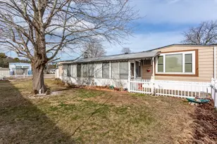 20 Madeline St, Wareham, MA 02538 - Photo 1