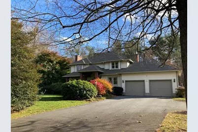 7 Laura Ln, Mattapoisett, MA 02739 - Photo 1