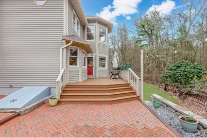 7 Laura Ln, Mattapoisett, MA 02739 - Photo 23