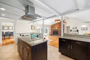 39 Decatur St, Gloucester, MA 01930 - Photo 9
