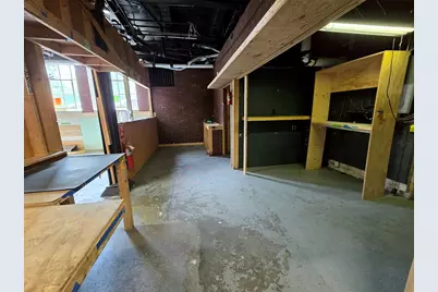 16 Armory St #LL, Northampton, MA 01060 - Photo 9