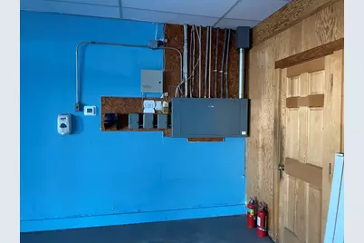 2301 Purchase Street #4, New Bedford, MA 02746 - Photo 3