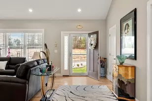 17 Sunny Crst Ln, Belchertown, MA 01007 - Photo 17