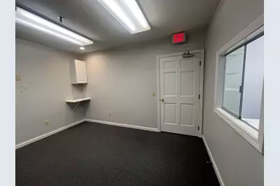 87 Main St #9, Rutland, MA 01543 - Photo 1