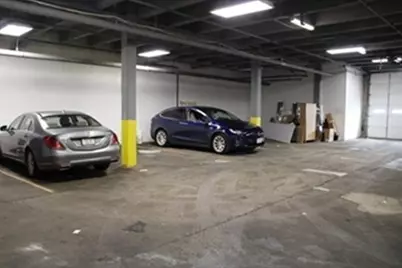 181 Old Colony Avenue #E, Boston, MA 02127 - Photo 5