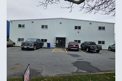 114 Macarthur Dr, New Bedford, MA 02740 - Photo 1