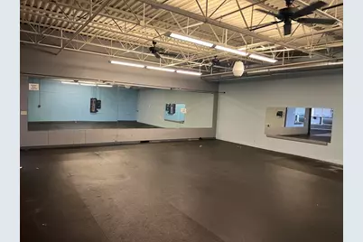 1275 Fall River Ave, Seekonk, MA 02771 - Photo 17