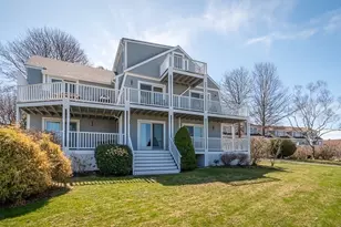 7 Hawthorne Ln, Gloucester, MA 01930 - Photo 3