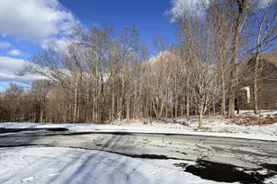 8 Patriot Ridge Ln, Wilbraham, MA 01095 - Photo 1