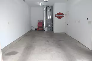 26 Russell St, Hadley, MA 01035 - Photo 29