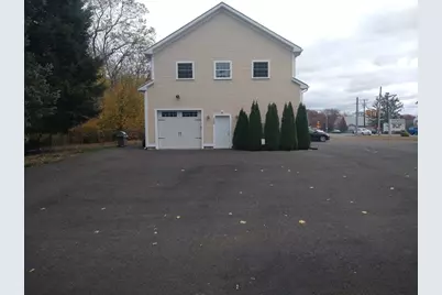 26 Russell St #A-B, Hadley, MA 01035 - Photo 3