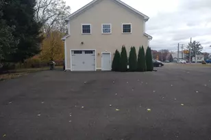 26 Russell St, Hadley, MA 01035 - Photo 3