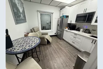 584 Meadow St, Agawam, MA 01001 - Photo 3