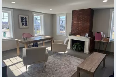 3 Lancaster Ave #4, Lunenburg, MA 01462 - Photo 11