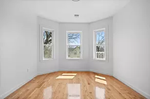 33 Kenberma Rd, Boston, MA 02124 - Photo 17