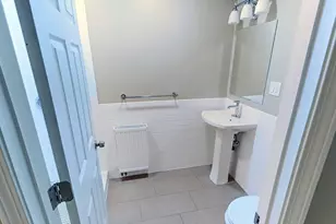 4A Weld Ave, Boston, MA 02119 - Photo 9