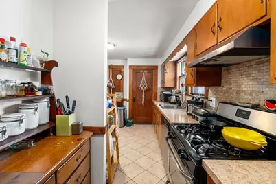 14-16 Field St, Cambridge, MA 02138 - Photo 17