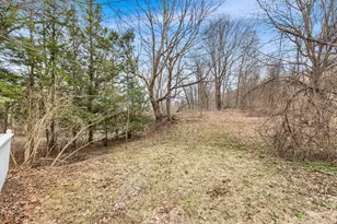 528 Walker St, Lenox, MA 01242 - Photo 11