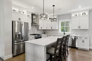 12 Elise Ave, Londonderry, NH 03053 - Photo 7