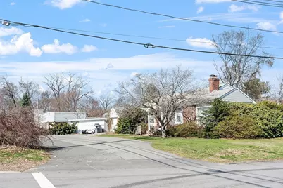 344 Broadway, Lynnfield, MA 01940 - Photo 1