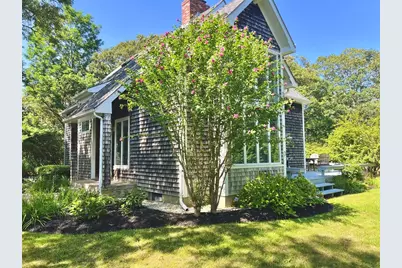 11 High Meadow, Oak Bluffs, MA 02557 - Photo 1