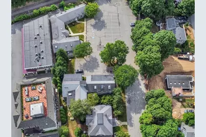 205B Willow St, Hamilton, MA 01982 - Photo 9