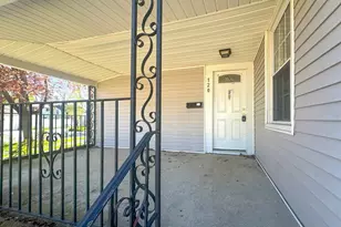 120 Hampden St, West Springfield, MA 01089 - Photo 3