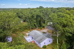 68 Deepwood Dr, Falmouth, MA 02536 - Photo 17