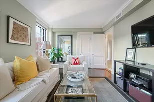 282 Beacon St, Boston, MA 02116 - Photo 17