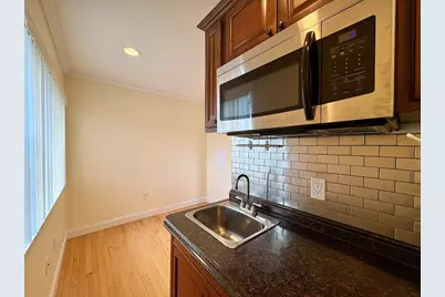 191 Winthrop Rd #6, Brookline, MA 02445 - Photo 17