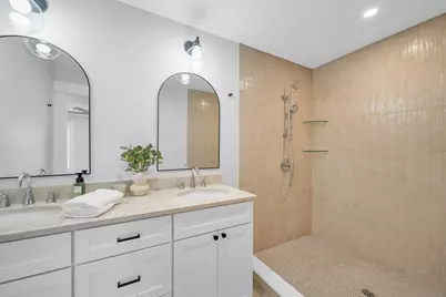 12 Hayes St #1, Acushnet, MA 02743 - Photo 19