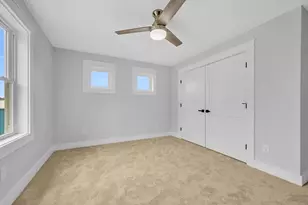 14 Hayes St, Acushnet, MA 02743 - Photo 21