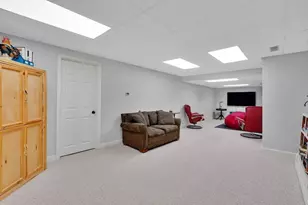 15 Crestview Dr, Deerfield, MA 01373 - Photo 37