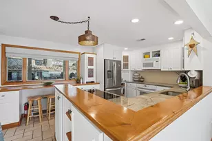 28 Downey St, Hopkinton, MA 01748 - Photo 9