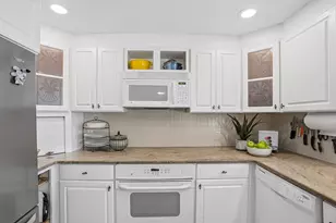 28 Downey St, Hopkinton, MA 01748 - Photo 11