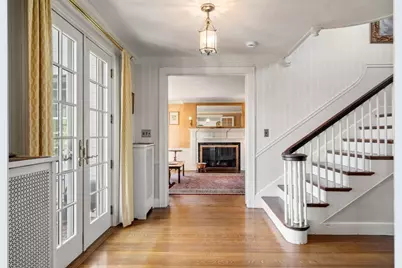 49 Newton St, Weston, MA 02493 - Photo 9