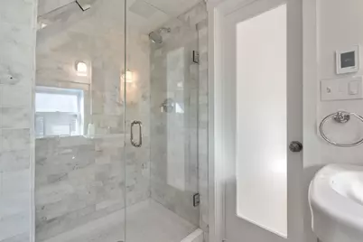 32 Richardson St, Somerville, MA 02145 - Photo 13