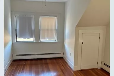 11 Otis St, Mansfield, MA 02048 - Photo 5