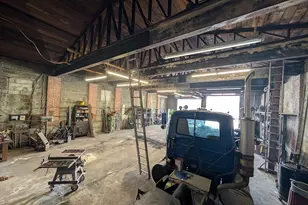 142 W Boylston Dr, Worcester, MA 01606 - Photo 9