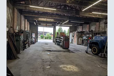 142 W Boylston Dr, Worcester, MA 01606 - Photo 5