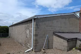 142 W Boylston Dr, Worcester, MA 01606 - Photo 15