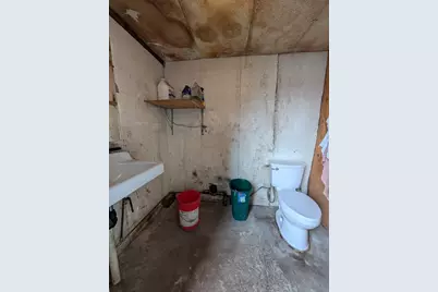 142 W Boylston Dr, Worcester, MA 01606 - Photo 13